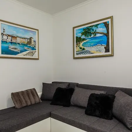 Apartmant Marija דירה Kaštela